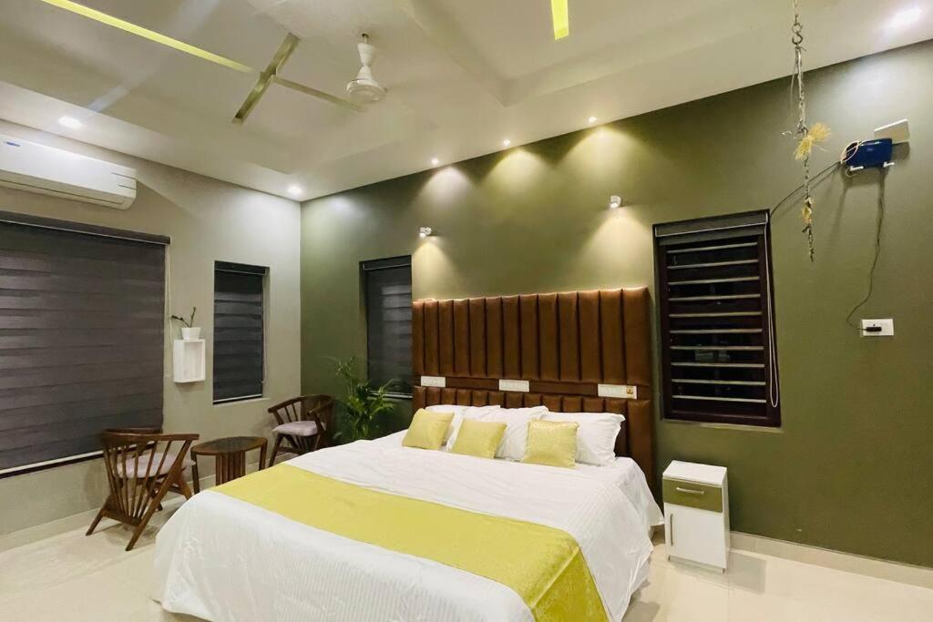 Swasth The Riviera Lovedale Nilambur Bagian luar foto
